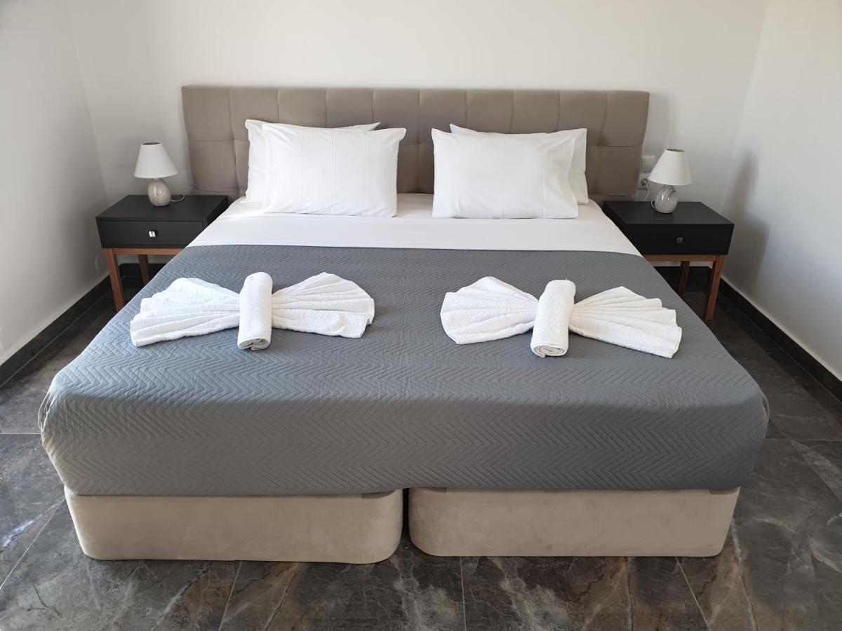 Odos Oneiron Tavronitis Bay Hotell Eksteriør bilde